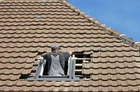 Pose de velux - Crestet